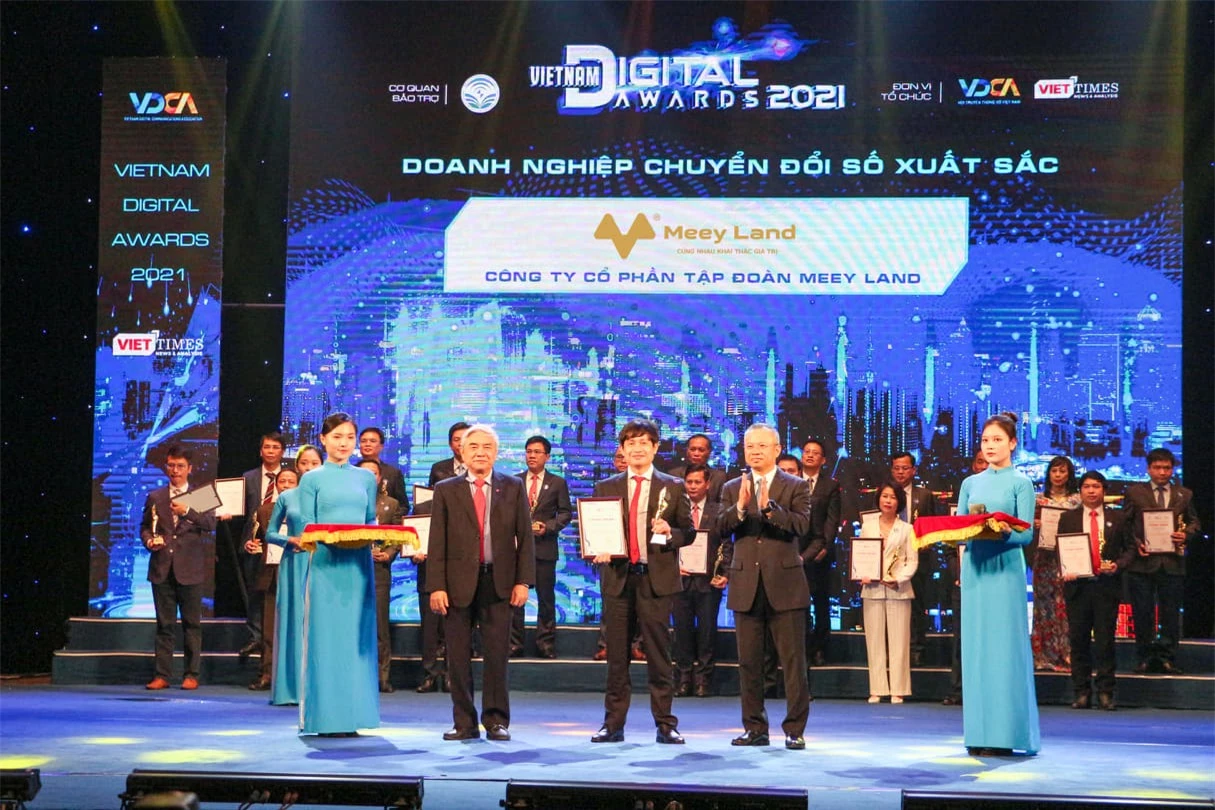 Meey Land nhận giải thưởng Doanh nghiệp Chuyển đổi số xuất sắc tại Vietnam Digital Awards 2021 - Ảnh 1.