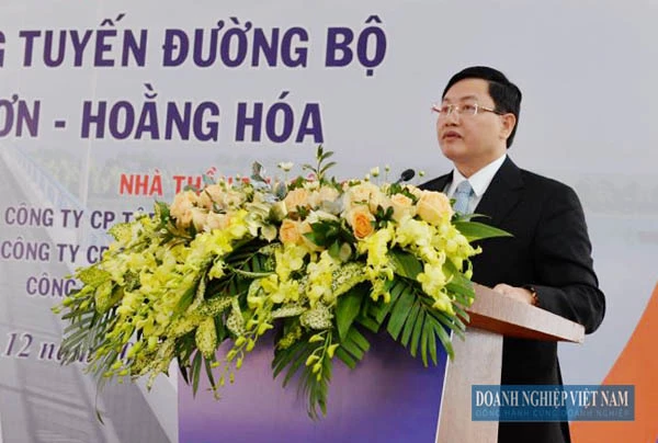 Ông Mai Xuân Liên – Phó Chủ tịch UBND tỉnh Thanh Hóa phát biểu tại buổi lễ.