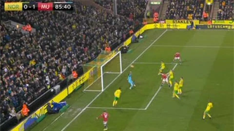 Norwich vs MU: Ronaldo không thể ghi bàn ở cự ly hơn 5m