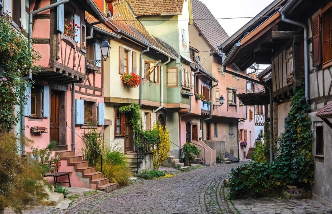 Lạc bước vào những ngôi làng xinh đẹp nhất nước Pháp