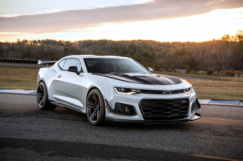 10. Chevrolet Camaro ZL1.