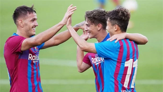 Nhiều cầu thủ trẻ đang được HLV Xavi trao cơ hội ở đội 1 Barca