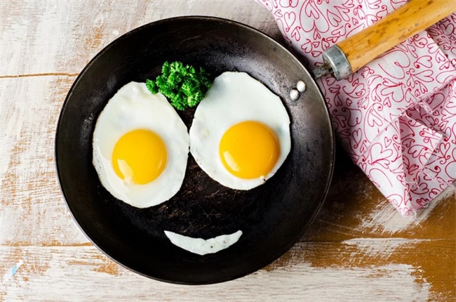 Những lợi ích tuyệt vời này có thể khiến bạn muốn ăn trứng mỗi ngày - Ảnh 4.