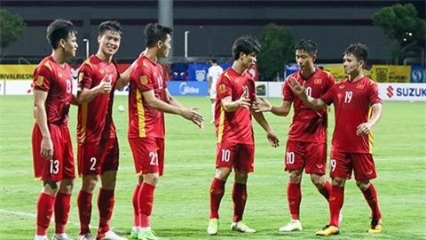 Quang Hải vượt mặt Tiến Linh giành giải thưởng ở trận Việt Nam vs Campuchia