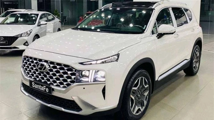 tăng trưởng liên tiếp, hyundai santafe bỏ xa các đối thủ