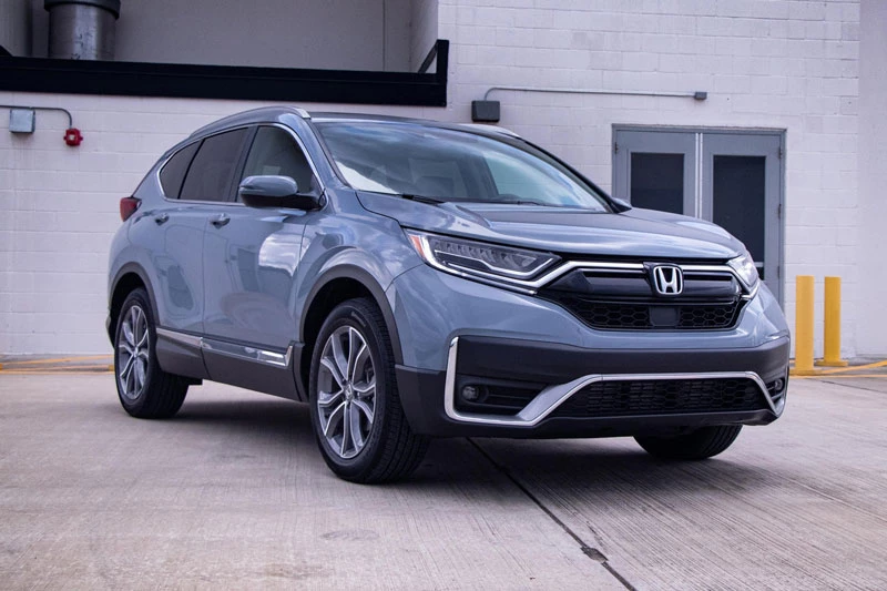 SUV phổ thông đáng ‘xuống tiền’ nhất năm 2022: Honda CR-V.