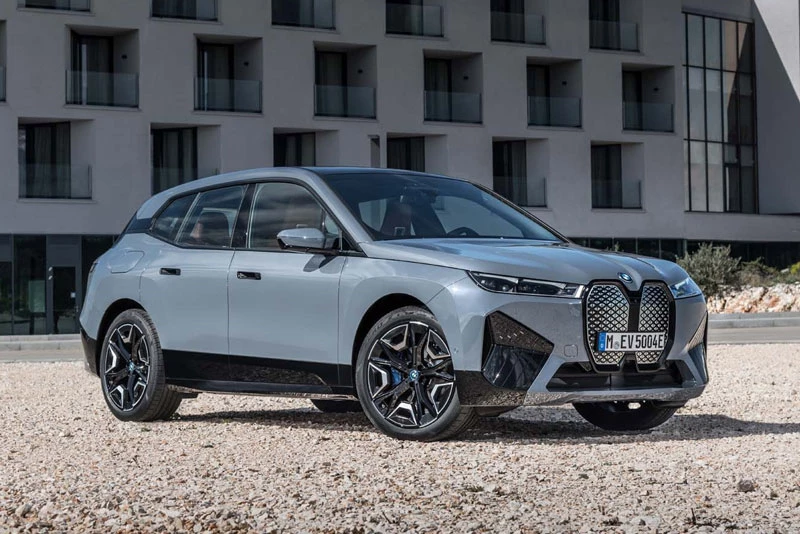 SUV hạng sang đáng ‘xuống tiền’ nhất năm 2022: BMW iX.