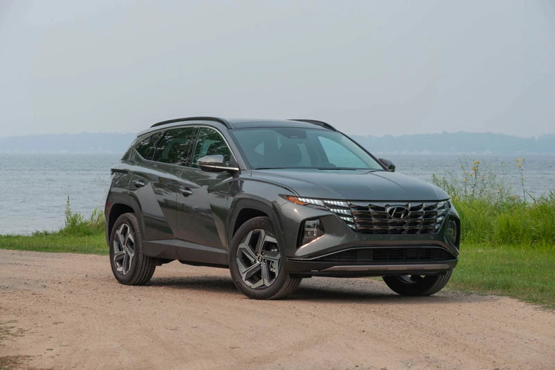 SUV gia đình cỡ nhỏ đáng mua nhất năm 2022: Hyundai Tucson.