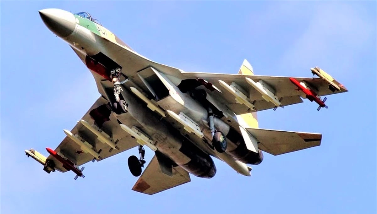 Chiếc Sukhoi-Su-35-Flanker; Nguồn: artileri-news