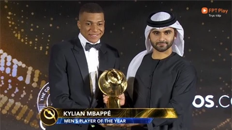 Vượt Ronaldo và Messi, Mbappe giành Globe Soccer Awards 2021