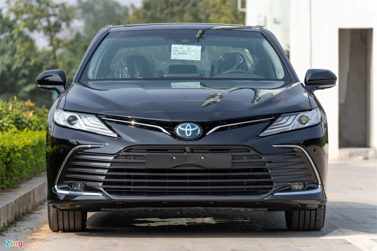 chi tiet Toyota Camry 2.5HV 2022 anh 2