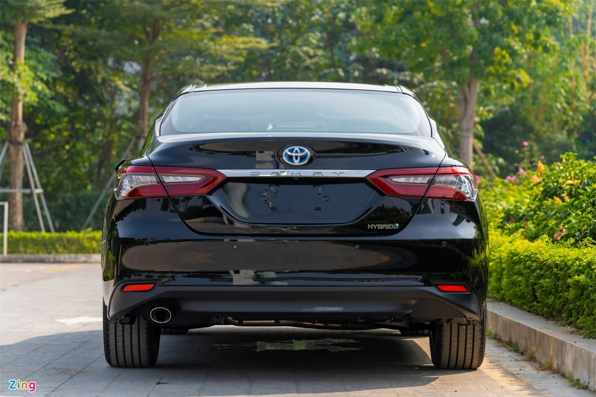 chi tiet Toyota Camry 2.5HV 2022 anh 4
