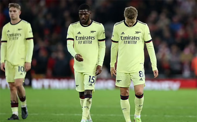 Tại sao Arsenal khó cản bước Man City ở Emirates?