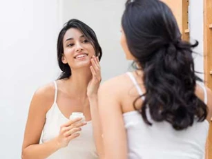 Chuyên gia bật mí mẹo nhỏ để nhận biết loại kem dưỡng ẩm an toàn cho làn da