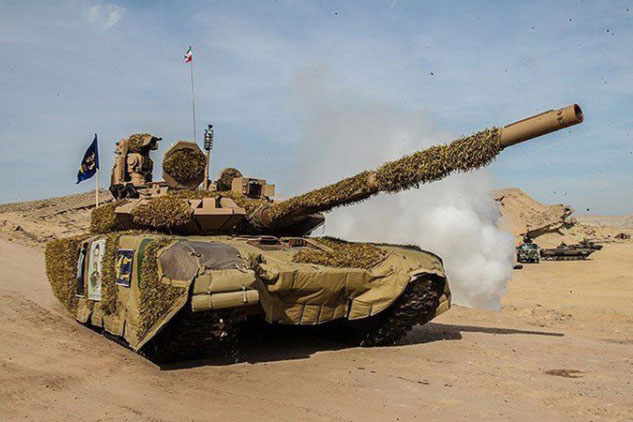 3 thế hệ xe tăng nổi tiếng của Nga cùng phô diễn năng lực tác chiến