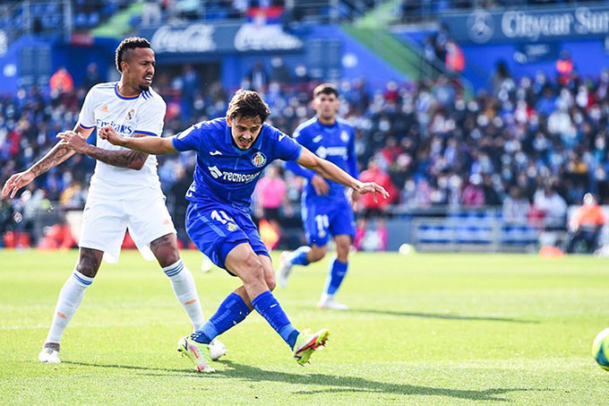 Thua Getafe, Real Madrid đứt mạch bất bại ở con số 15