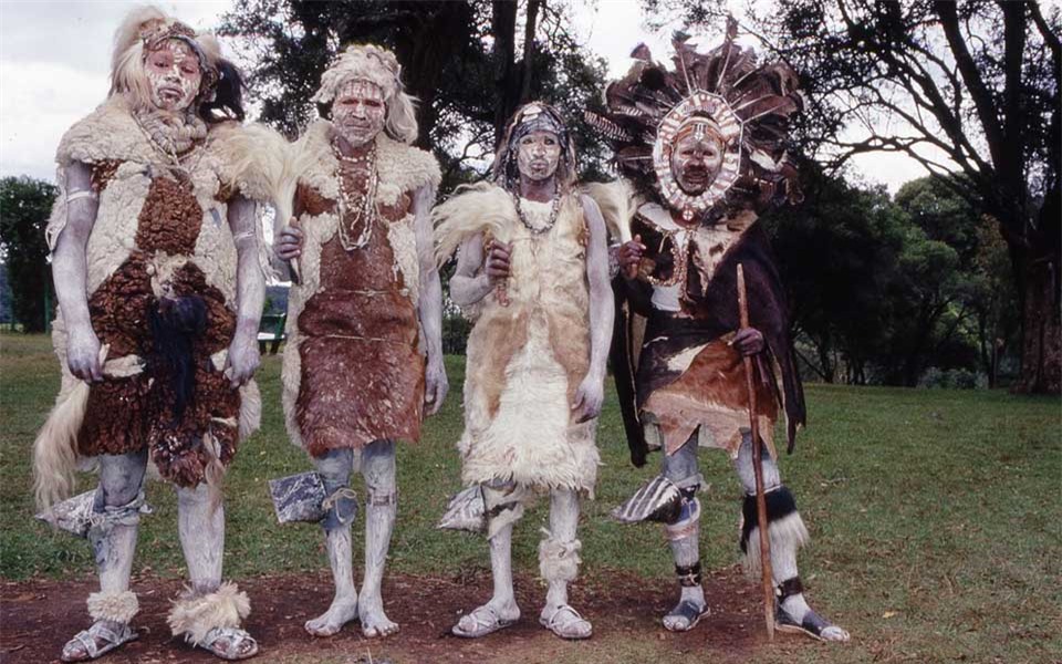 Những bộ lạc kỳ quái nhất châu Phi 6
