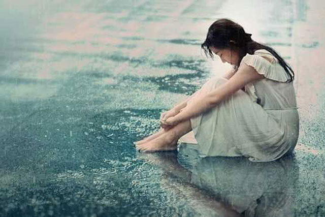 Khi đã chia tay đừng quay đầu nhìn lại: Cắt đứt liên lạc chính là cách chia tay văn minh nhất