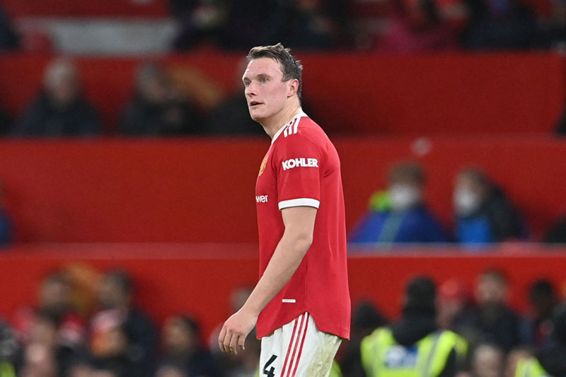 Phil Jones làm được những gì trong lần 'ra mắt 2.0' tại MU?