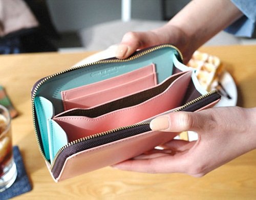 Làm mãi không giàu, kiểm tra ngay xem bạn có đang phạm 5 tối kỵ về tiền bạc sau không