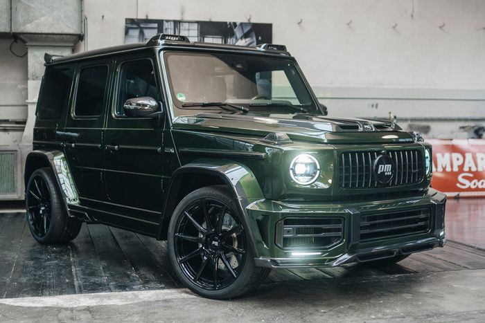 Mercedes-AMG G 63 với gói độ thân rộng hầm hố