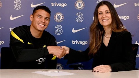 Chelsea trói chân Thiago Silva thêm một năm