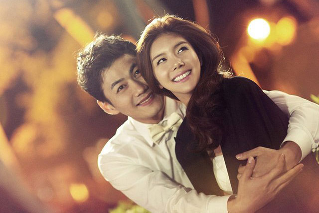 5 điều đàn ông nào cũng luôn khao khát vợ làm hàng đêm sau cánh cửa phòng ngủ