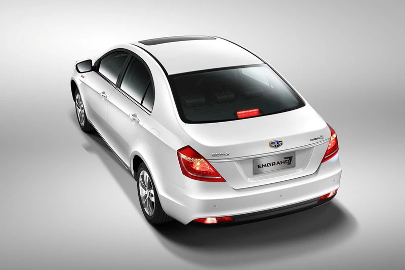 10. Geely Emgrand EC7 (doanh số: 209 nghìn chiếc, chiếm 2% thị phần).