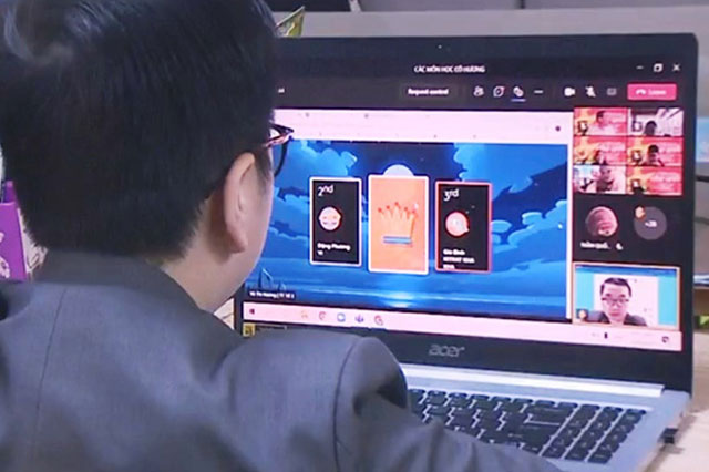 Giảm áp lực tâm lý cho trẻ khi học trực tuyến kéo dài