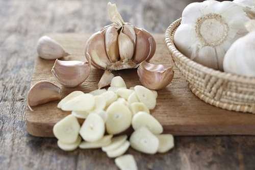 Chỉ bằng nguyên liệu nhà bếp dễ kiếm bạn đã có ngay 4 cách trị mụn dứt điểm tại nhà siêu đơn giản và nhanh chóng