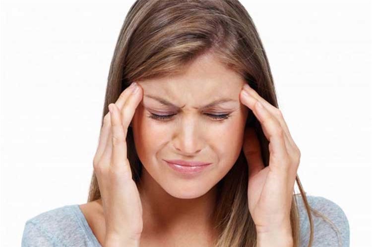 Tại sao tinh dầu có thể giúp bạn giảm đau đầu?