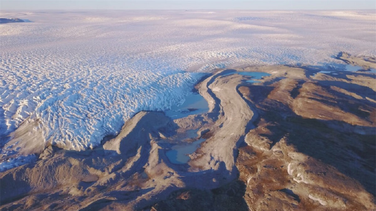Vẻ băng giá hút hồn của đảo khổng lồ Greenland - Ảnh 1