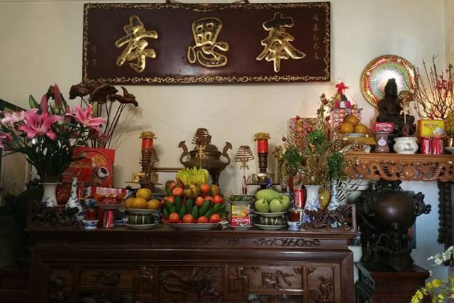 Cuối năm lau bàn thờ: Có 6 việc kinh động tổ tiên nhất định phải tránh, nhiều người không biết