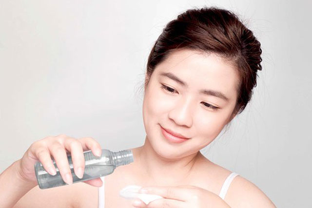 3 sai lầm khi dùng toner khiến da ngày càng lão hóa, xuống cấp