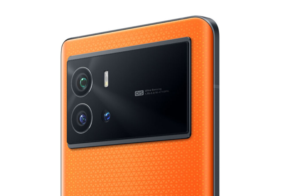 Smartphone Android mạnh bậc nhất thế giới, sạc 120W, màn hình 120Hz, giá 14,28 triệu