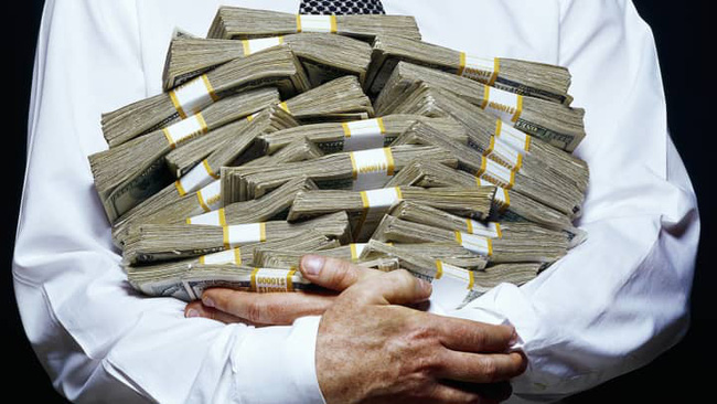 Người thành công đều rất tiết kiệm, tỷ phú đầu tư đến cả những đồng tiền lẻ