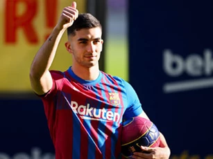 Barca đang được lợi nhờ... World Cup 2022