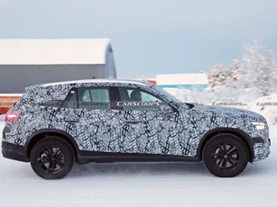 Mercedes-Benz GLC thế hệ mới lộ nội thất tương tự C-Class