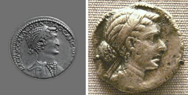 Chân dung Nữ hoàng Cleopatra trên đồng xu Ai Cập cổ.