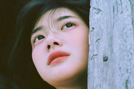 Ngày về thăm bố chồng bị ngã, mẹ chồng tuyên bố chia tài sản luôn, số tiền bà cho khiến chúng tôi thảng thốt