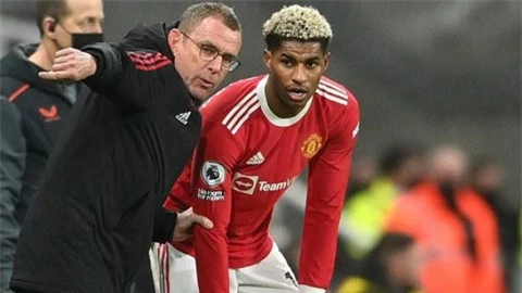 Rashford đưa ra thông điệp mạnh mẽ bảo vệ Rangnick