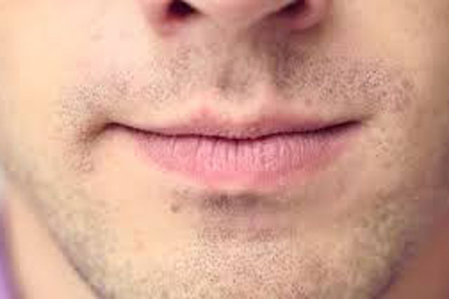 Nhìn tướng môi đàn ông biết ngay chung thủy hay dễ ngoại tình: Kiểu số 5 đừng bao giờ yêu kẻo khổ cả đời