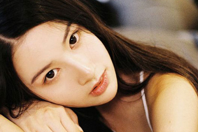 Duy trì thói quen uống nước dừa trong "thời điểm vàng" này, phụ nữ sẽ "trẻ mãi không già", lại còn giảm cân và sống thọ hơn