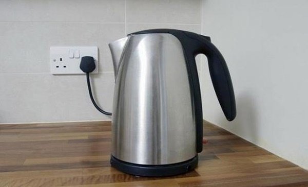 Lưu ý khi sử dụng ấm siêu tốc để an toàn