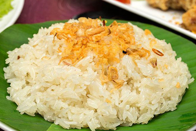 Nấu xôi bằng nồi cơm điện theo cách này, vừa nhanh vừa nhàn, xôi lại dẻo ngon, từng hạt căng mẩy