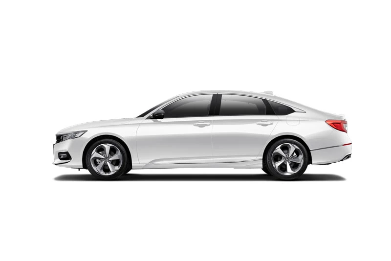 2. Honda Accord (doanh số: 15 chiếc). Ảnh: HVN.