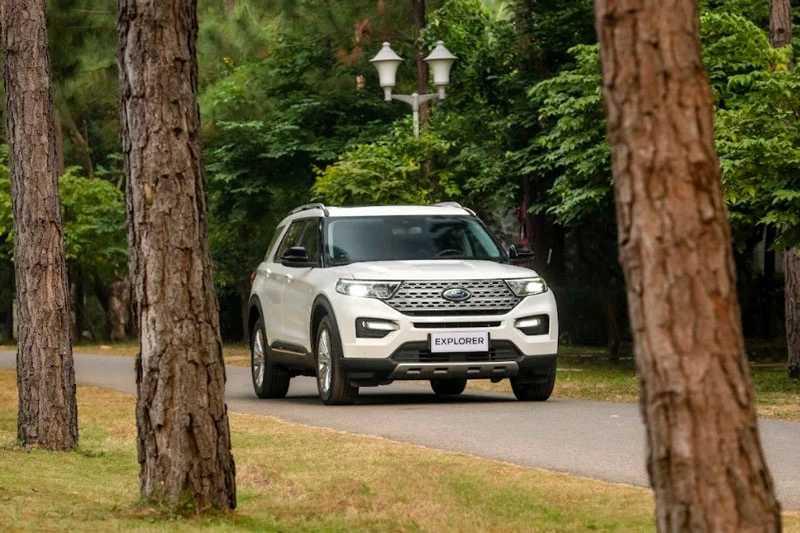 Ford Explorer 2022.