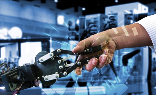 M&A công nghệ bùng nổ: Mừng hay lo? 