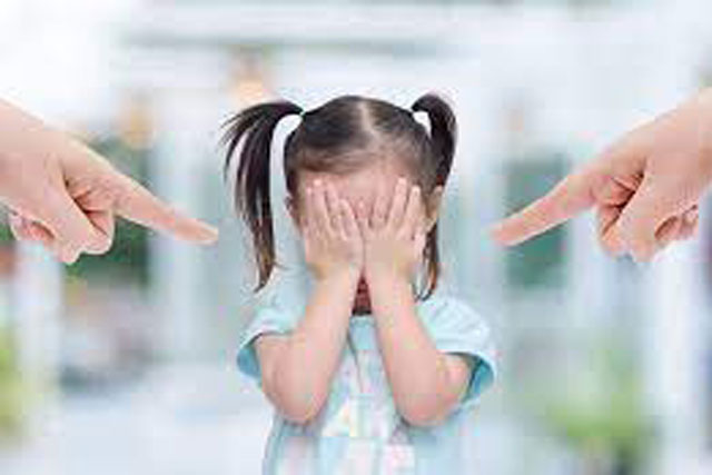 6 câu nhiều bố mẹ thường xuyên nói nhưng vô tình làm con cái tổn thương, thậm chí phá hỏng tương lai trẻ