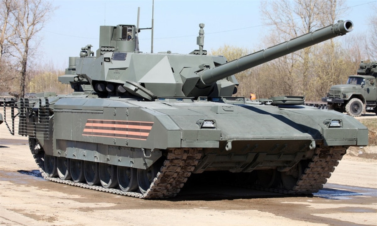 Xe tăng T-14 Armata tập duyệt binh ở ngoại ô Moskva hồi tháng 4/2019. Ảnh: Vitaly Kuzmin.